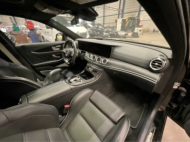 2017 mercedes-benz/amg e-klasse/e63s personenauto - afbeelding 44 van  44