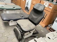 2017 midmark 630-020 examination table - afbeelding 3 van  7