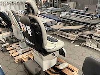 2017 midmark 630 onderzoekstoel - afbeelding 6 van  9