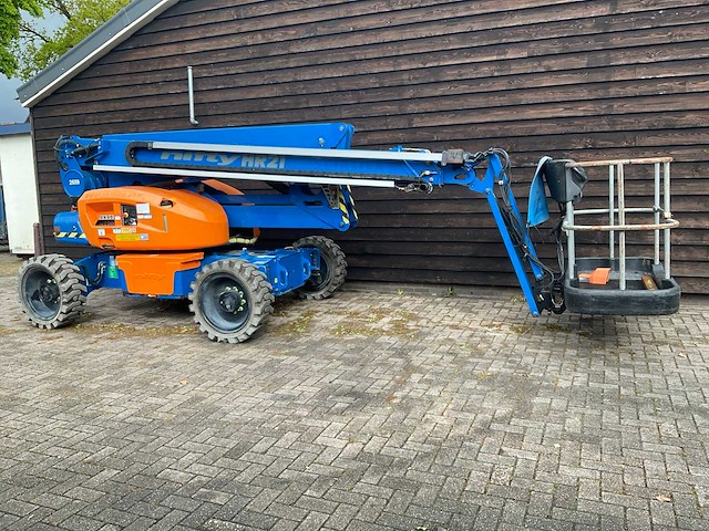 2017 niftylift hr 21 hybrid 4x4 hoogwerker - afbeelding 15 van  16