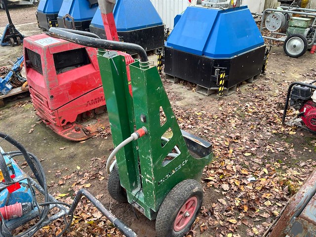 2017 nimatec wd-50 basis voor elektrische watertank - afbeelding 1 van  6