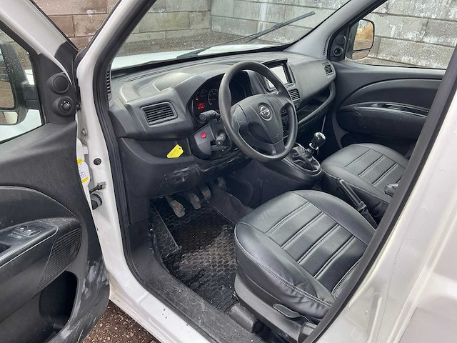 2017 opel combo bedrijfswagen - afbeelding 9 van  45