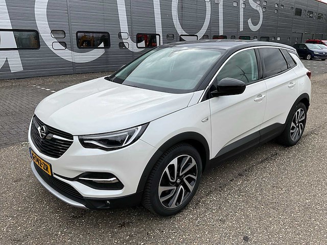 2017 opel grandland x 1.2 turbo ultimate personenauto g-742-zr - afbeelding 1 van  33