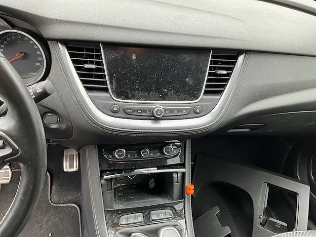2017 opel grandland x 1.2 turbo ultimate personenauto g-742-zr - afbeelding 13 van  33