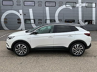 2017 opel grandland x 1.2 turbo ultimate personenauto g-742-zr - afbeelding 9 van  33