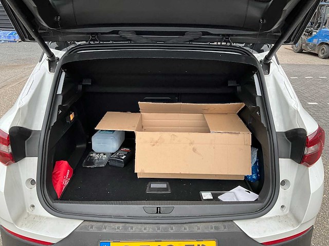 2017 opel grandland x 1.2 turbo ultimate personenauto g-742-zr - afbeelding 23 van  33