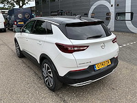 2017 opel grandland x 1.2 turbo ultimate personenauto g-742-zr - afbeelding 15 van  33