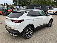 2017 opel grandland x 1.2 turbo ultimate personenauto g-742-zr - afbeelding 29 van  33