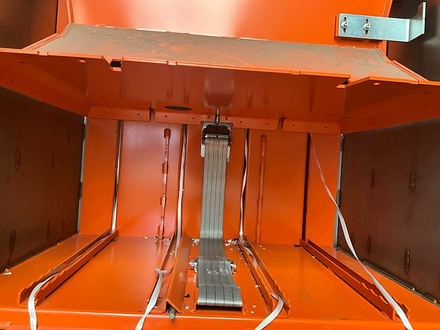 2017 orwak compactor 3420 verticale balenpers / afvalpers - afbeelding 9 van  11