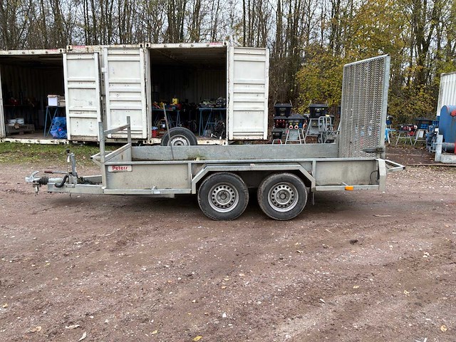 2017 peters machinetransporter - afbeelding 10 van  17