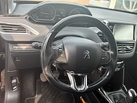 2017 peugeot 2008 1.2 puretech allure personenauto - afbeelding 22 van  41