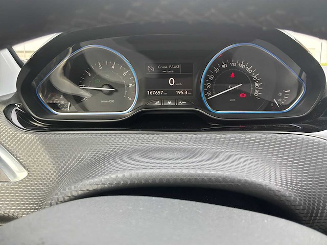 2017 peugeot 2008 1.2 puretech allure personenauto - afbeelding 24 van  41