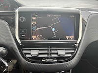 2017 peugeot 2008 1.2 puretech allure personenauto - afbeelding 25 van  41