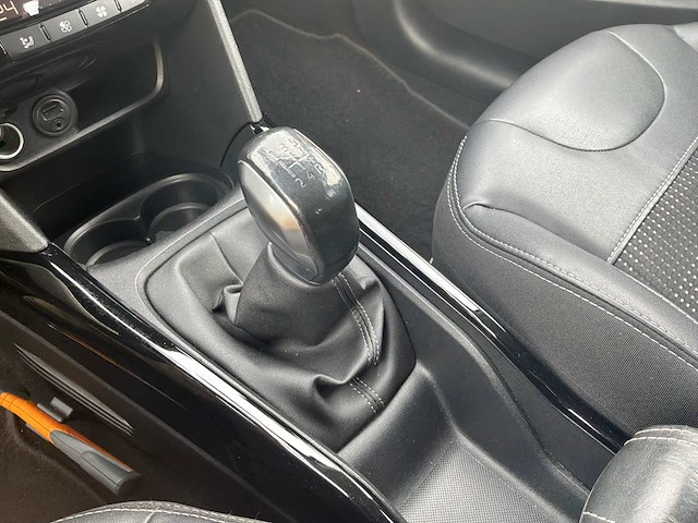 2017 peugeot 2008 1.2 puretech allure personenauto - afbeelding 28 van  41