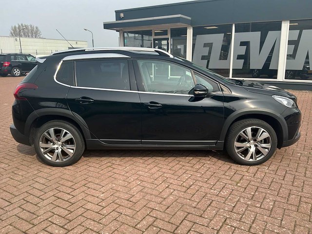 2017 peugeot 2008 1.2 puretech allure personenauto - afbeelding 34 van  41