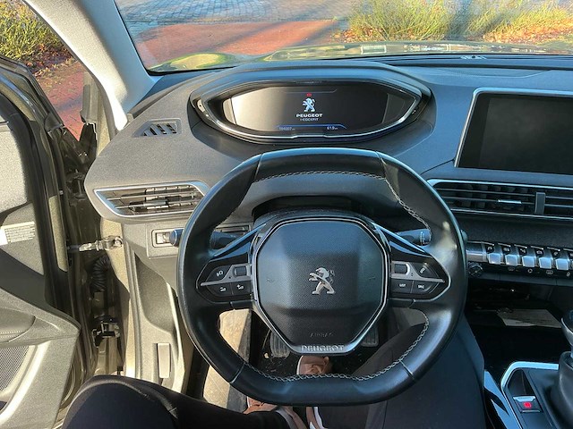 2017 peugeot 3008 personenauto - afbeelding 9 van  24