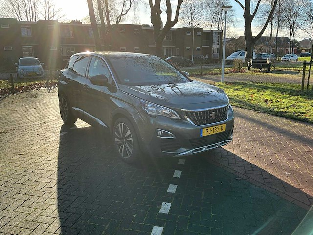 2017 peugeot 3008 personenauto - afbeelding 18 van  24