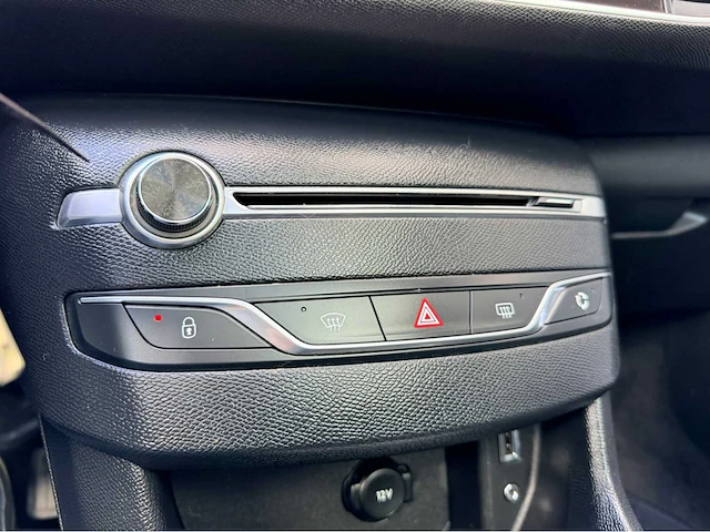 2017 peugeot 308 sw 1.2 blue lion personenauto - afbeelding 6 van  17