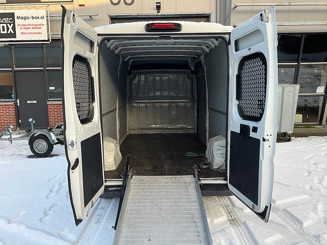 2017 peugeot boxer 2.0 blue hdi bedrijfswagen, v-097-kd - afbeelding 8 van  29