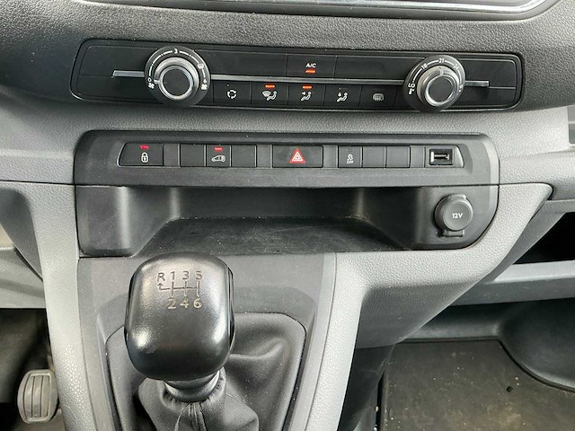 2017 peugeot expert 231s 2.0 bluehdi 120 p bedrijfswagen - afbeelding 17 van  18