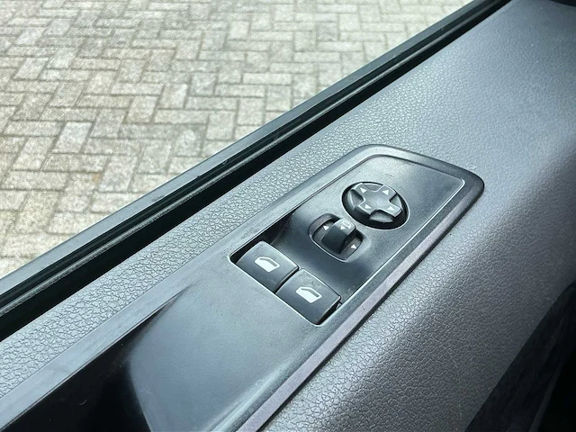 2017 peugeot expert 231s2.0bluehdi120prp bedrijfswagen - afbeelding 3 van  23