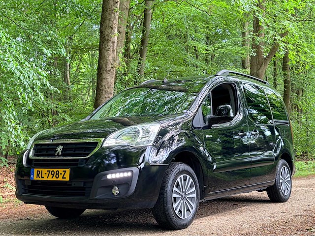 2017 peugeot partner tepee electric allure personenauto - afbeelding 1 van  7