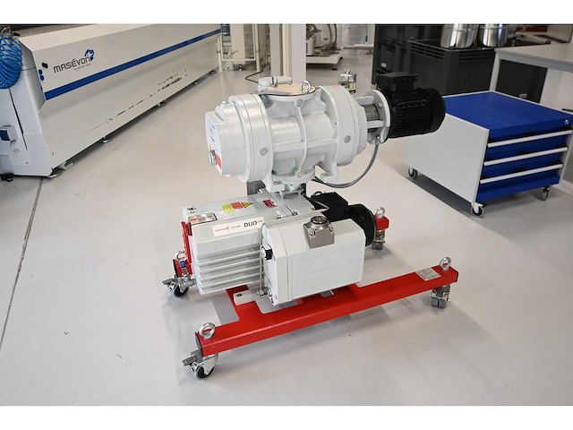 2017 pfeiffer duo line wd 400 mobiele vacuümpomp - afbeelding 2 van  6