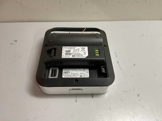 2017 physio control lifepak cr2 aed defibrillator - afbeelding 4 van  4
