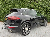 2017 porsche cayenne 3.0 s e-hybrid personenauto - afbeelding 22 van  27