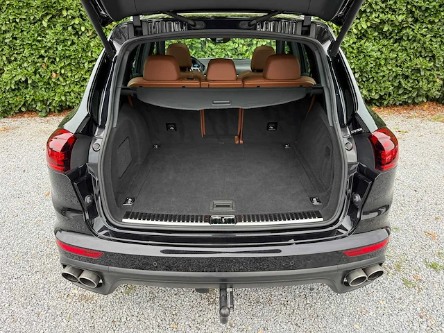 2017 porsche cayenne 3.0 s e-hybrid personenauto - afbeelding 23 van  27