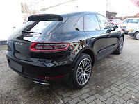 2017 porsche macan | luxury performance suv - afbeelding 34 van  37