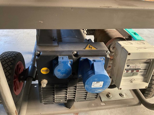 2017 pramac es8000 stroomgenerator - afbeelding 5 van  6