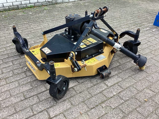 2017 pulsar pfm48rde-y bosmaaier - afbeelding 1 van  11