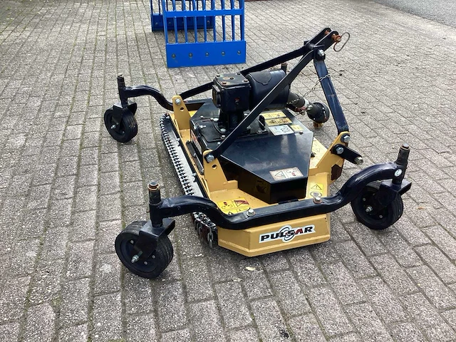2017 pulsar pfm48rde-y bosmaaier - afbeelding 10 van  11