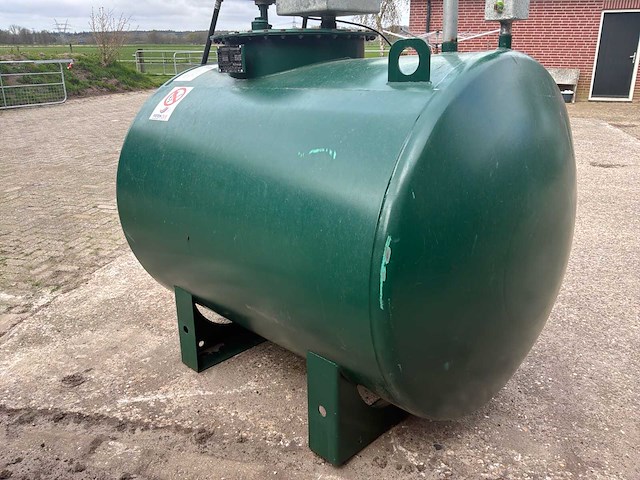 2017 robex hamer dieseltank met pius cube56 pomp - afbeelding 4 van  10