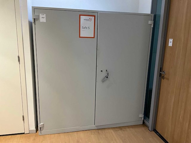 2017 safe - afbeelding 4 van  4