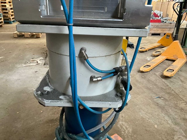 2017 sapa building system tg0092a pneumatische aluminium profielen pers - afbeelding 2 van  13