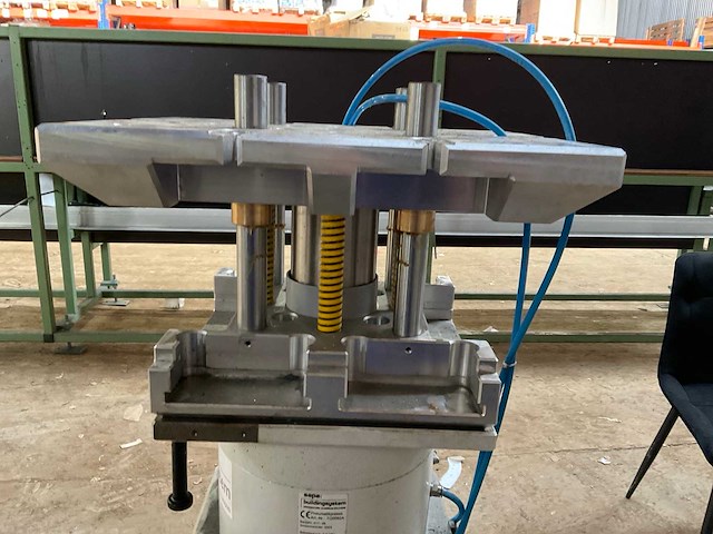 2017 sapa building system tg0092a pneumatische aluminium profielen pers - afbeelding 13 van  13