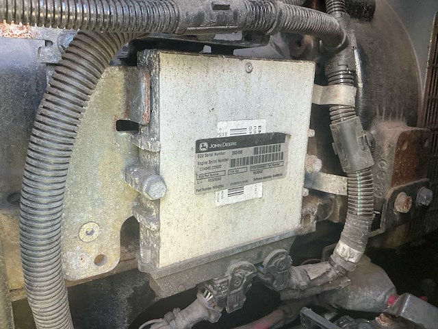 2017 sdmo r90 noodstroomaggregaat - afbeelding 7 van  17