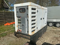 2017 sdmo r90 noodstroomaggregaat - afbeelding 1 van  17