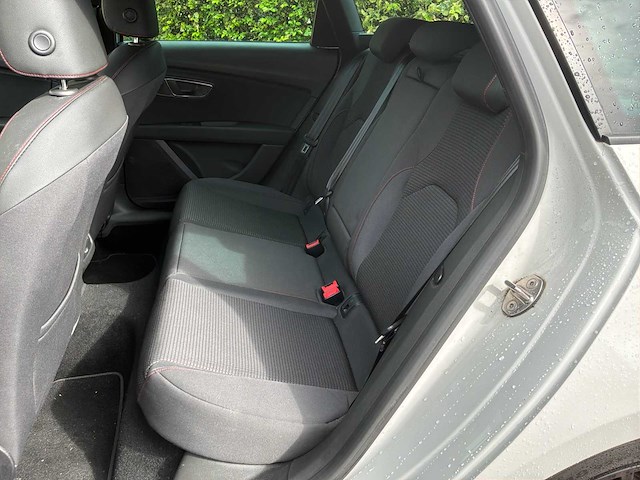 2017 seat leon st 2.0 tdi fr bnsi. personenauto - afbeelding 8 van  27