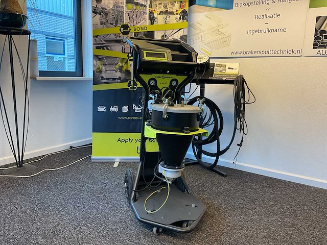 2017 semester kremlin e-jet2 crn457 apparatuur voor poedercoaten - afbeelding 1 van  5