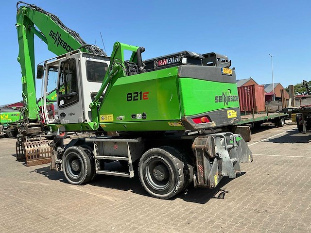 2017 sennebogen 821e banden graafmachine - afbeelding 17 van  22