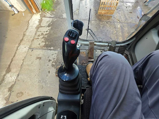 2017 sennebogen 821e overslagkraan - afbeelding 22 van  44
