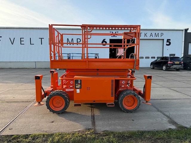 2017 skyjack sj6832rt schaarhoogwerker - afbeelding 2 van  8