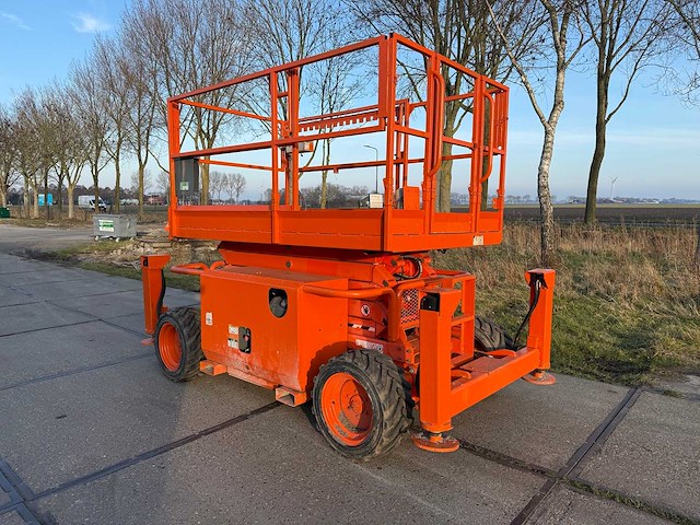 2017 skyjack sj6832rt schaarhoogwerker - afbeelding 1 van  21