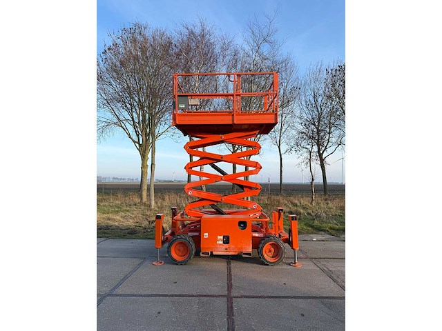 2017 skyjack sj6832rt schaarhoogwerker - afbeelding 2 van  21