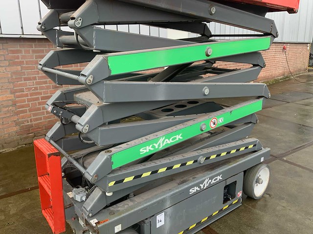 2017 skyjack sjiii 4632 schaarhoogwerker - afbeelding 17 van  19