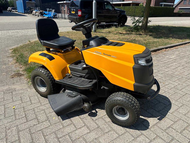 2017 stiga tornado 2098h zitmaaier - afbeelding 3 van  10