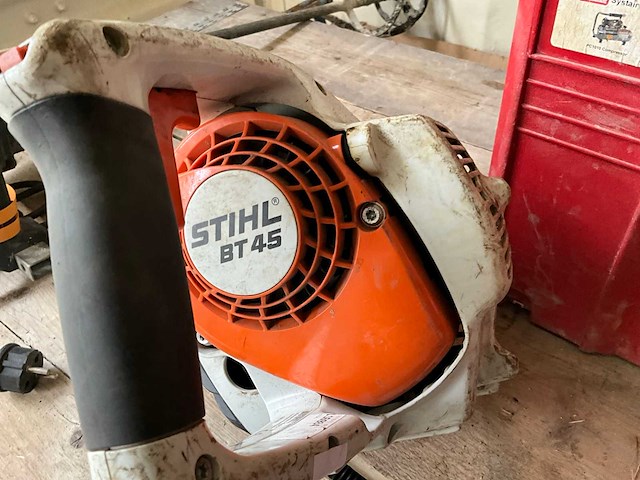 2017 stihl bt45 benzine boormachine - afbeelding 5 van  5